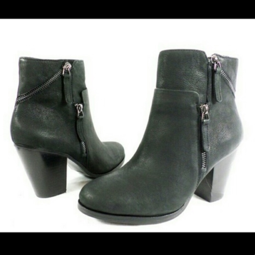 Used Vince Camuto booties